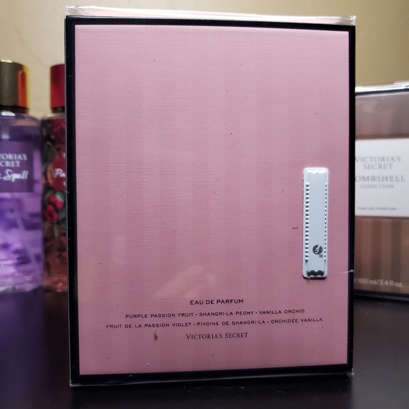 Sold! 💥Victorias secret Bombshell 100ml - Picture 6 of 6